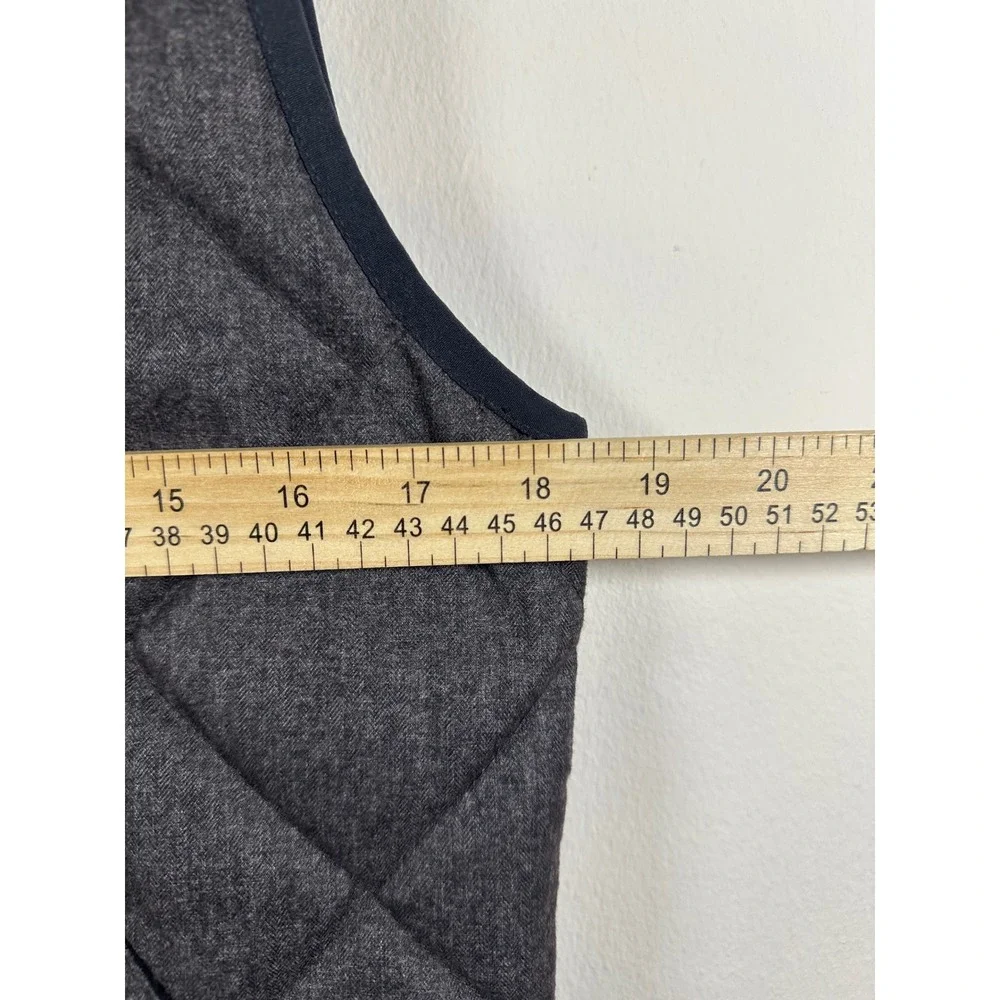 J. Crew Women's Down filled Grey‎ Quilted Puffer Vest Size XS